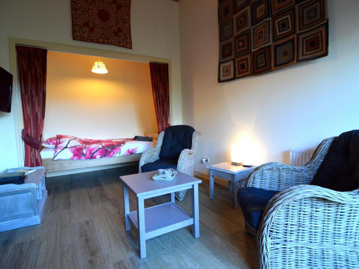 Staying In A Thatched Barn With Bedroom Achterhoek Geesteren  المظهر الخارجي الصورة